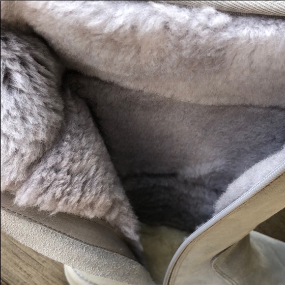 🌴🔆UGG- TALL BOOTS🔆🌴 - Picture 9 of 10